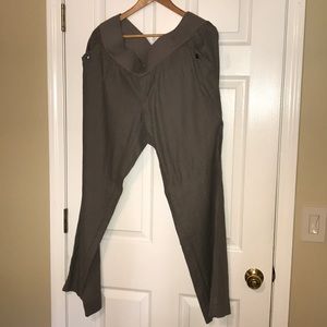 Motherhood Maternity gray linen pants